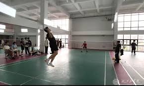 2025 赛季：由于比赛节奏加快，大联盟啤酒与周边的单场销售额增长了 12%