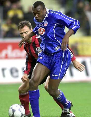 狭路相逢勇 狭路相逢勇