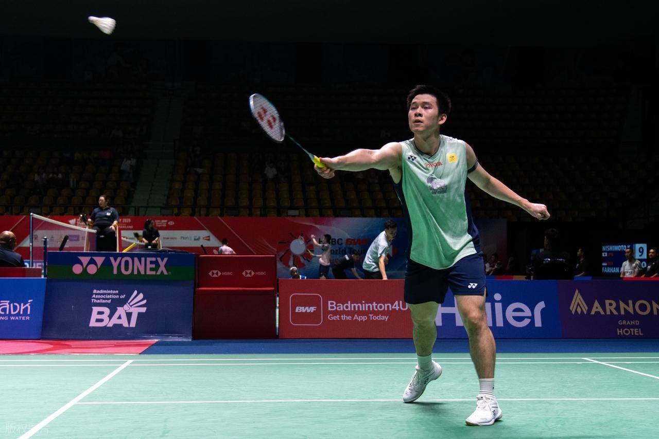 是上海海港 是上海海港