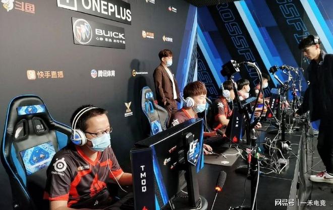 个体育界 个体育界